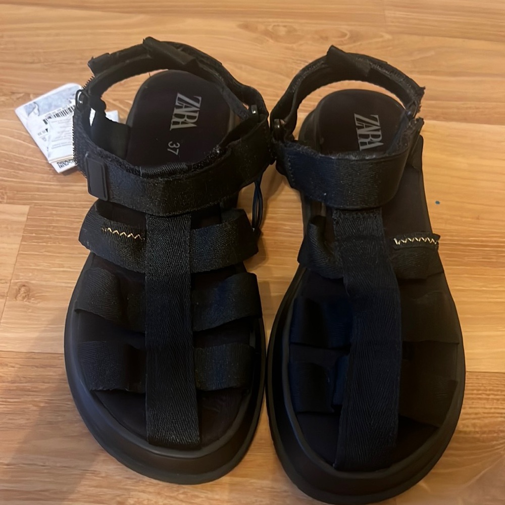 NWT Zara FABRIC FISHERMAN SANDALS velcro back size 6